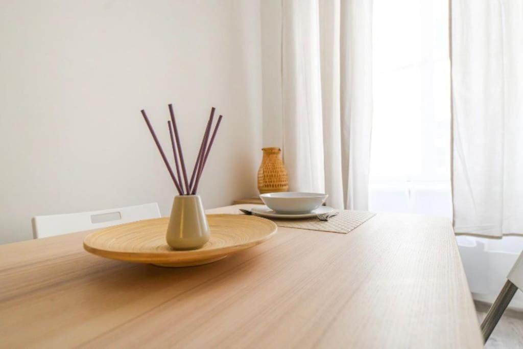 2 Bedroom Flat In Nyar Str., Boutique — Photos 1